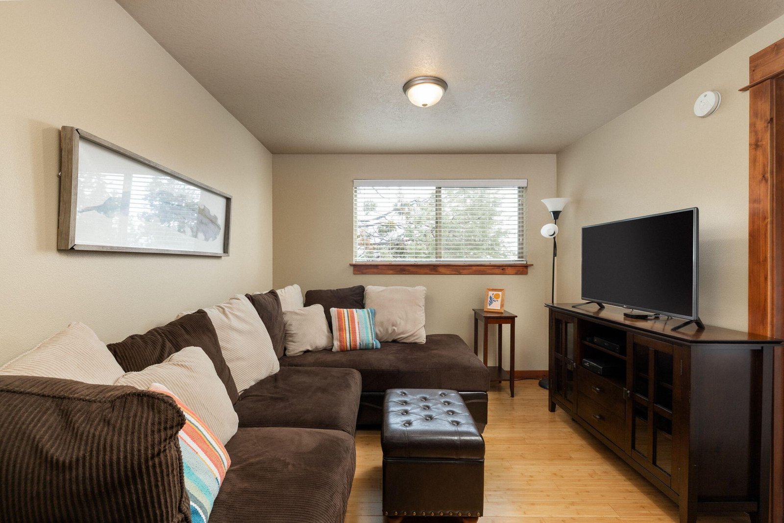 1010 NW Roanoke Avenue, APT 9 photo 5