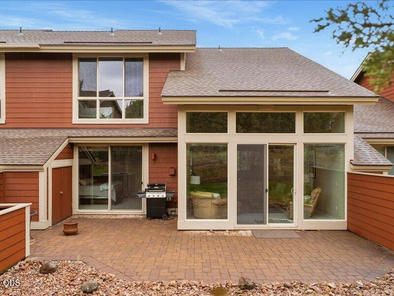 11110 Village Loop photo 3