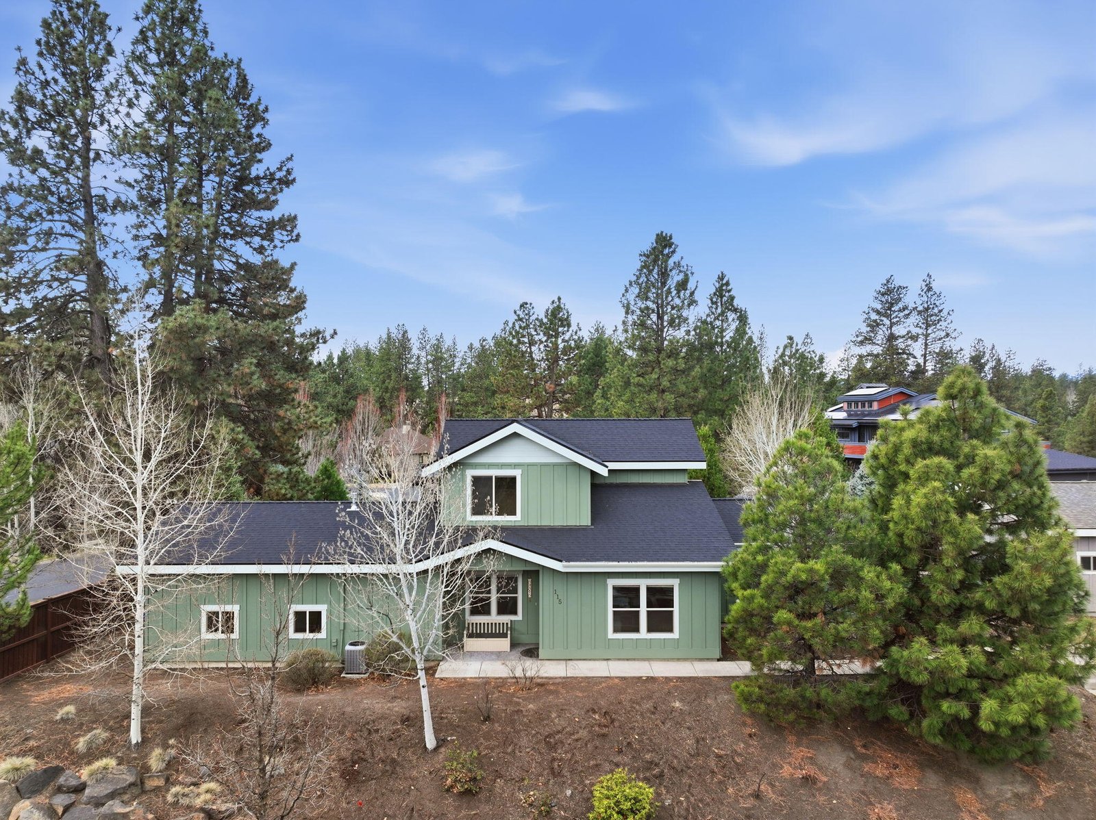 115 NW Mount Washington Drive — Bend, OR
