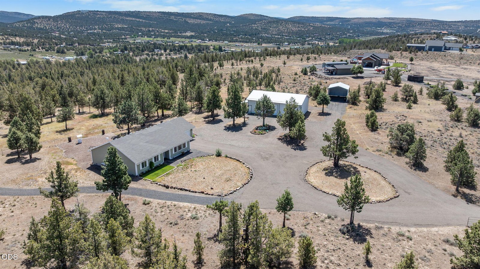 11518 SE View Top Lane — Prineville, OR