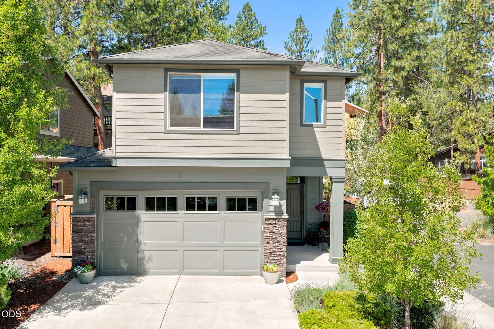 1305 NW Criterion Lane photo 2