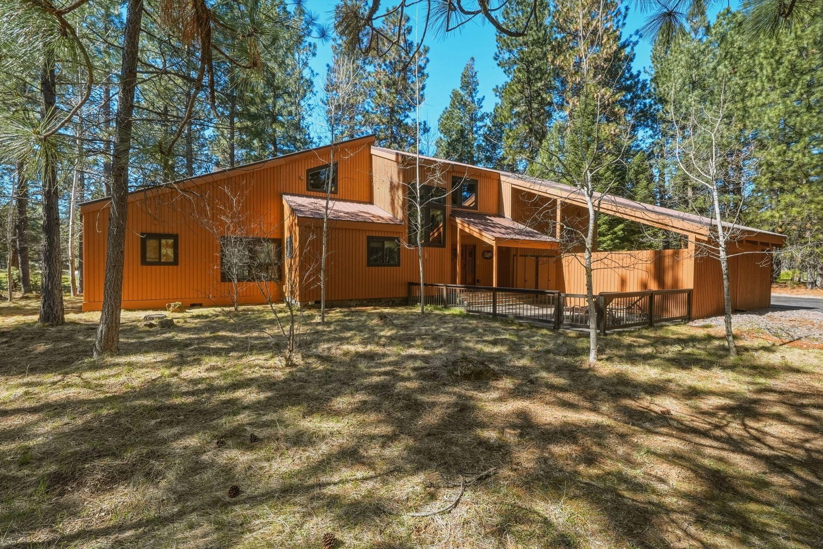 13137 Hawks Beard, GH 129 — Black Butte Ranch, OR