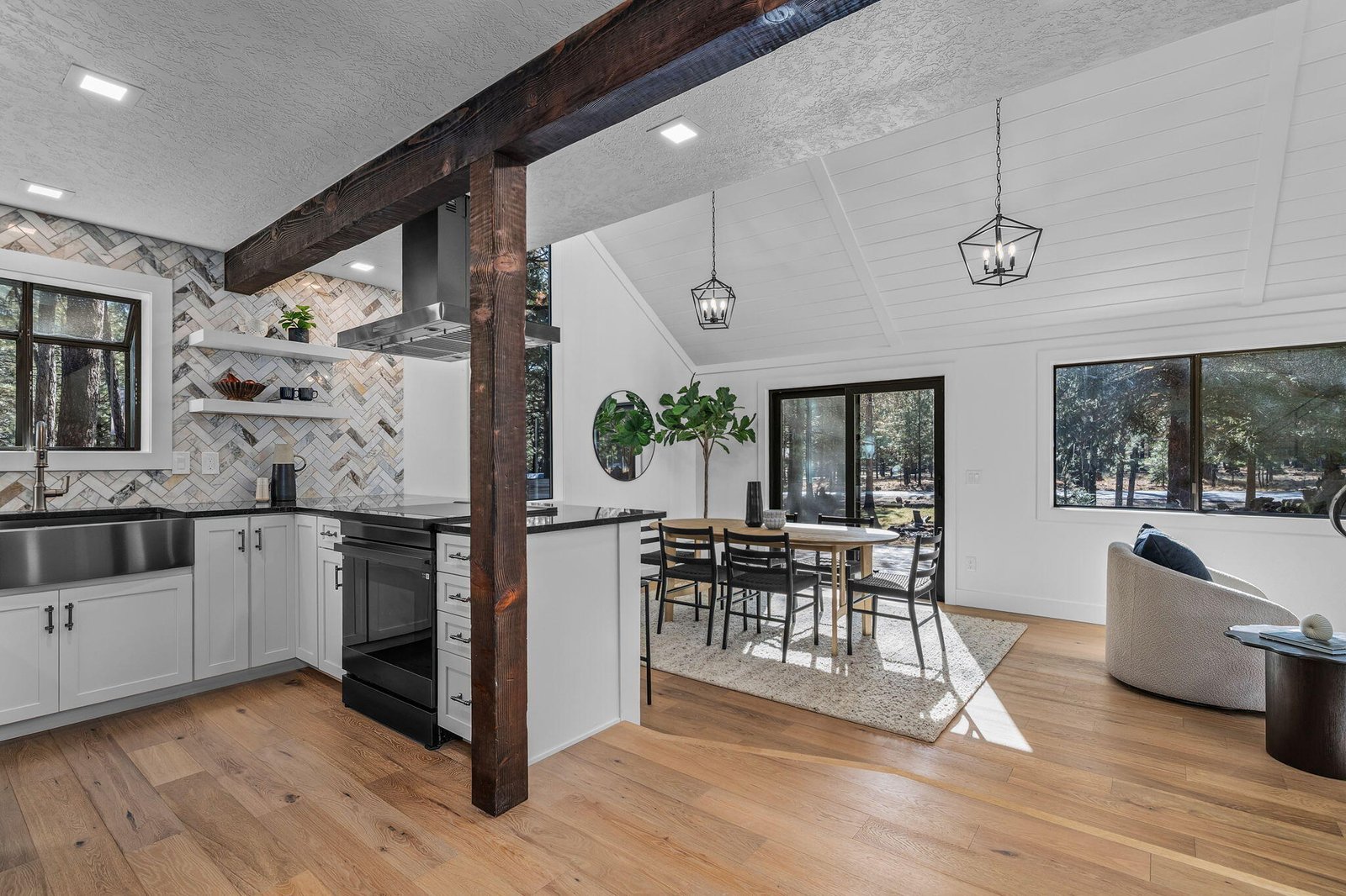 14455 Crossroads Loop photo 4