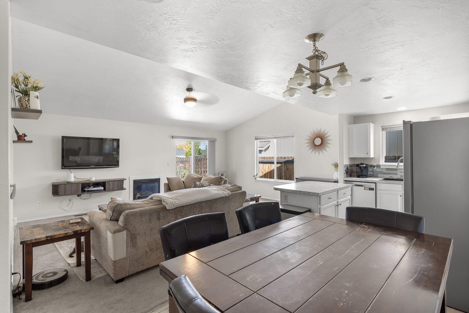 1468 SW 27th Street photo 4