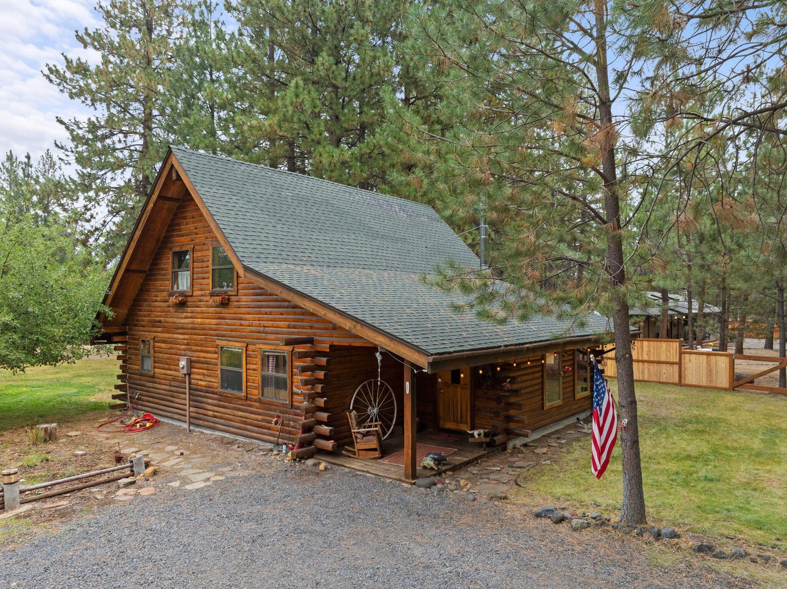14842 Stagecoach — Sisters, OR