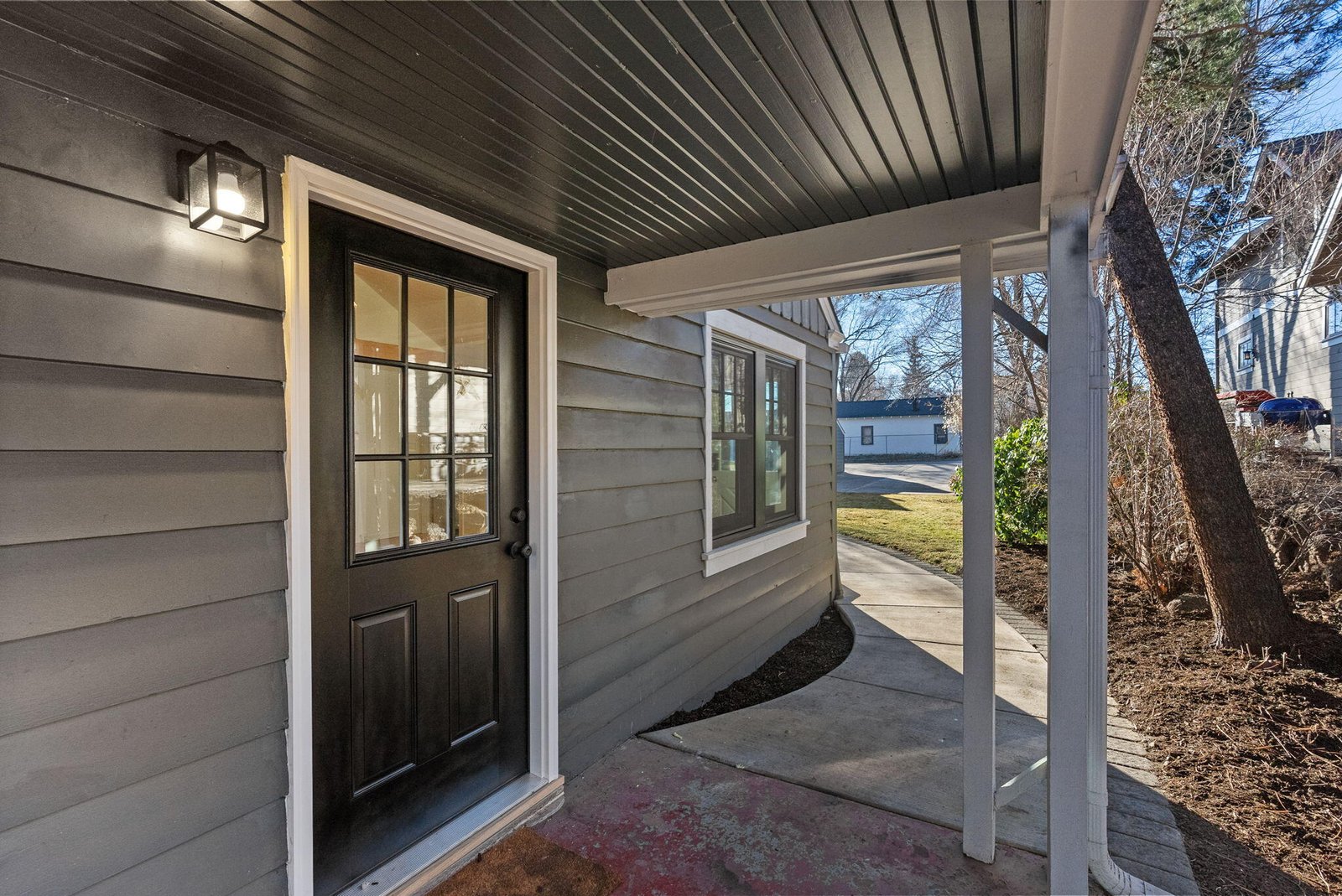 15 NW Franklin Avenue photo 4