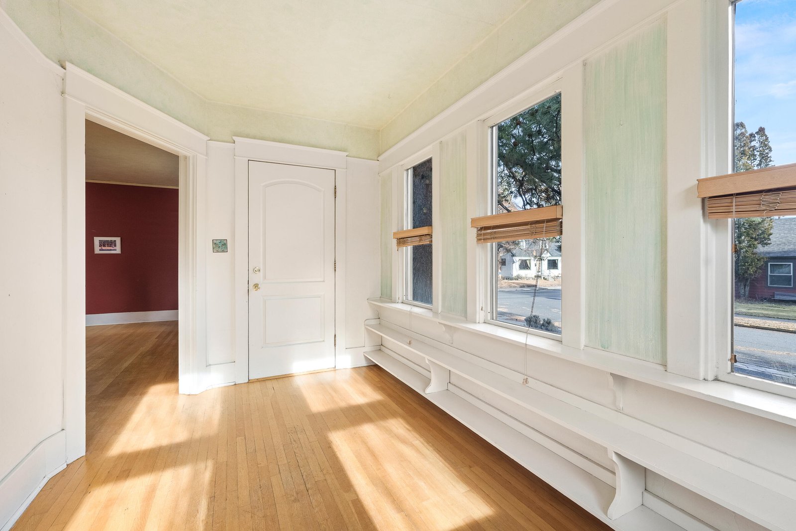 1545 NW 3rd Street photo 4