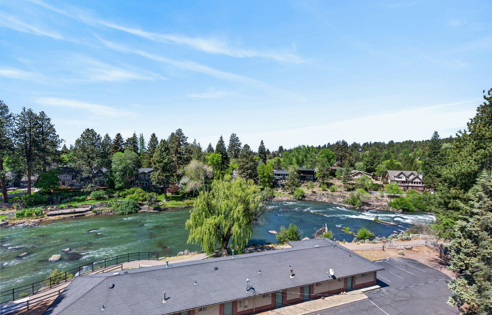 1565 NW Wall Street, 331-332 — Bend, OR
