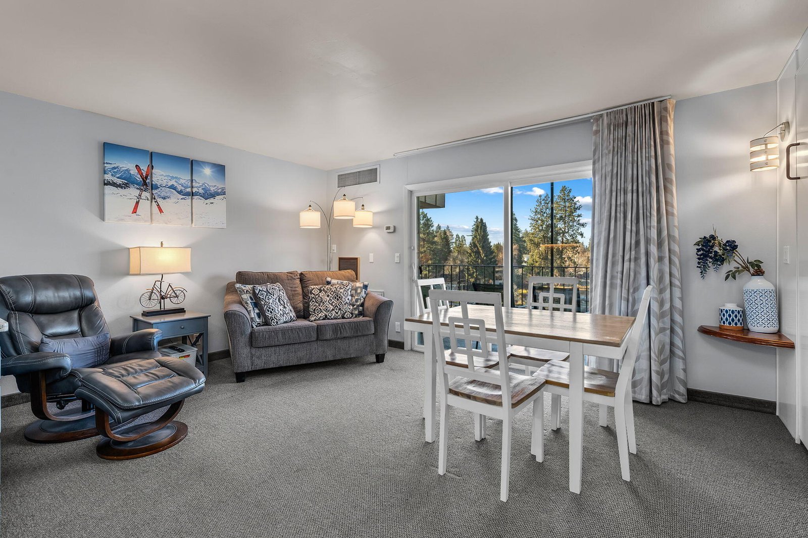 1565 NW Wall Street, A240-241 photo 5