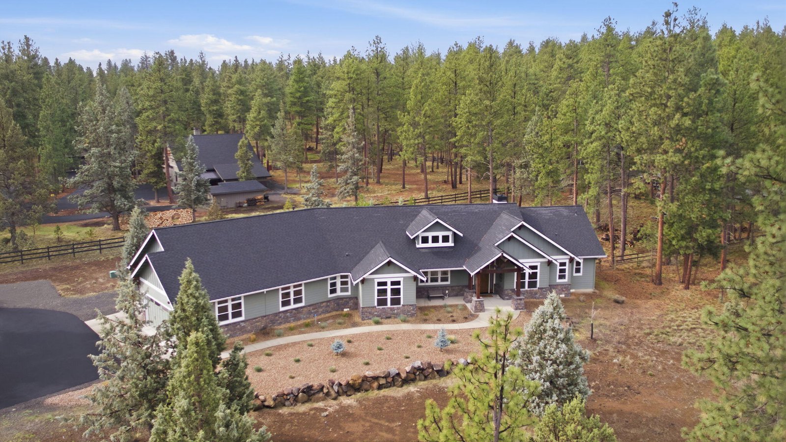 16055 Foothill Lane — Sisters, OR