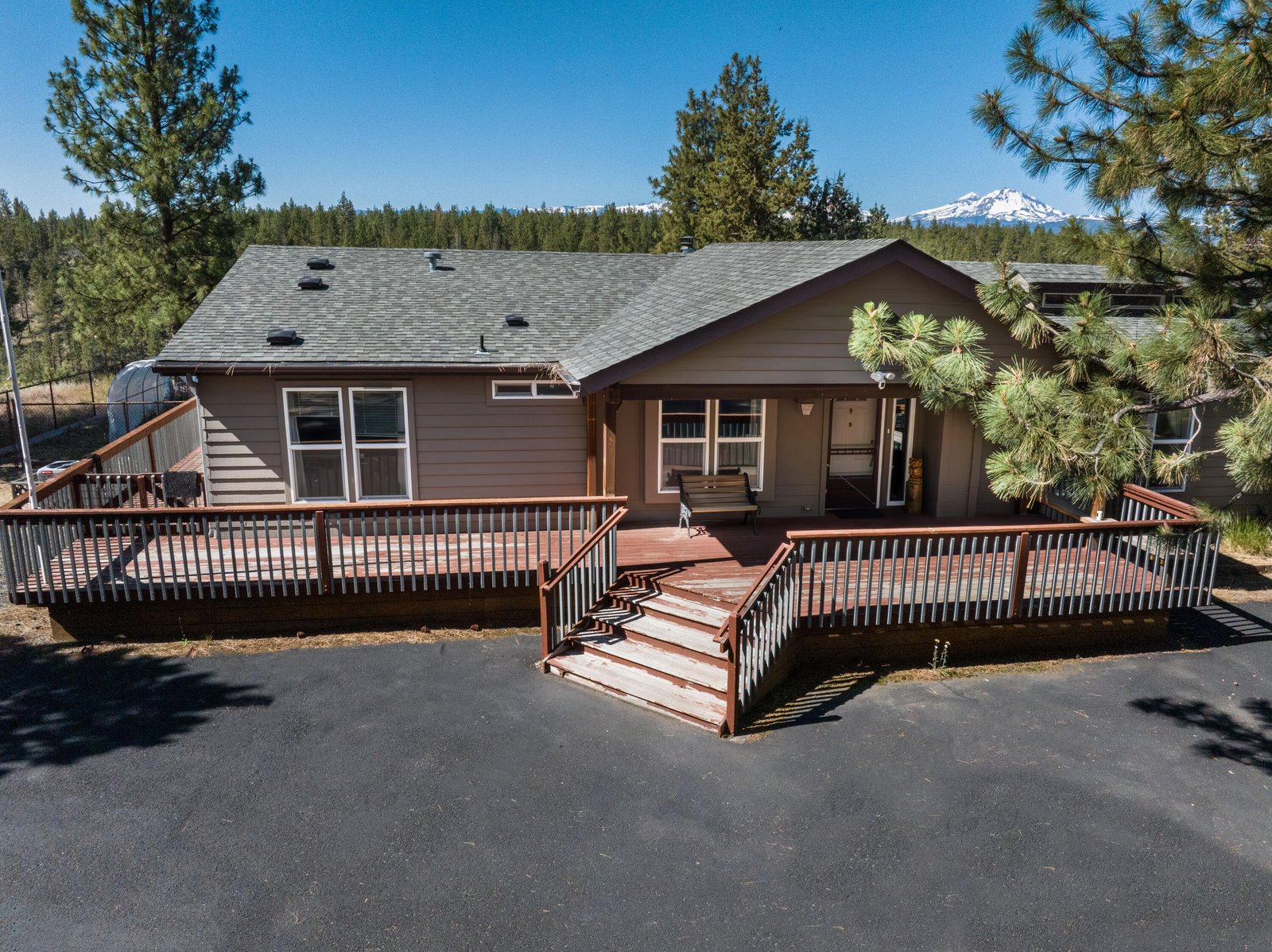 16959 Canyon Crest Drive — Sisters, OR
