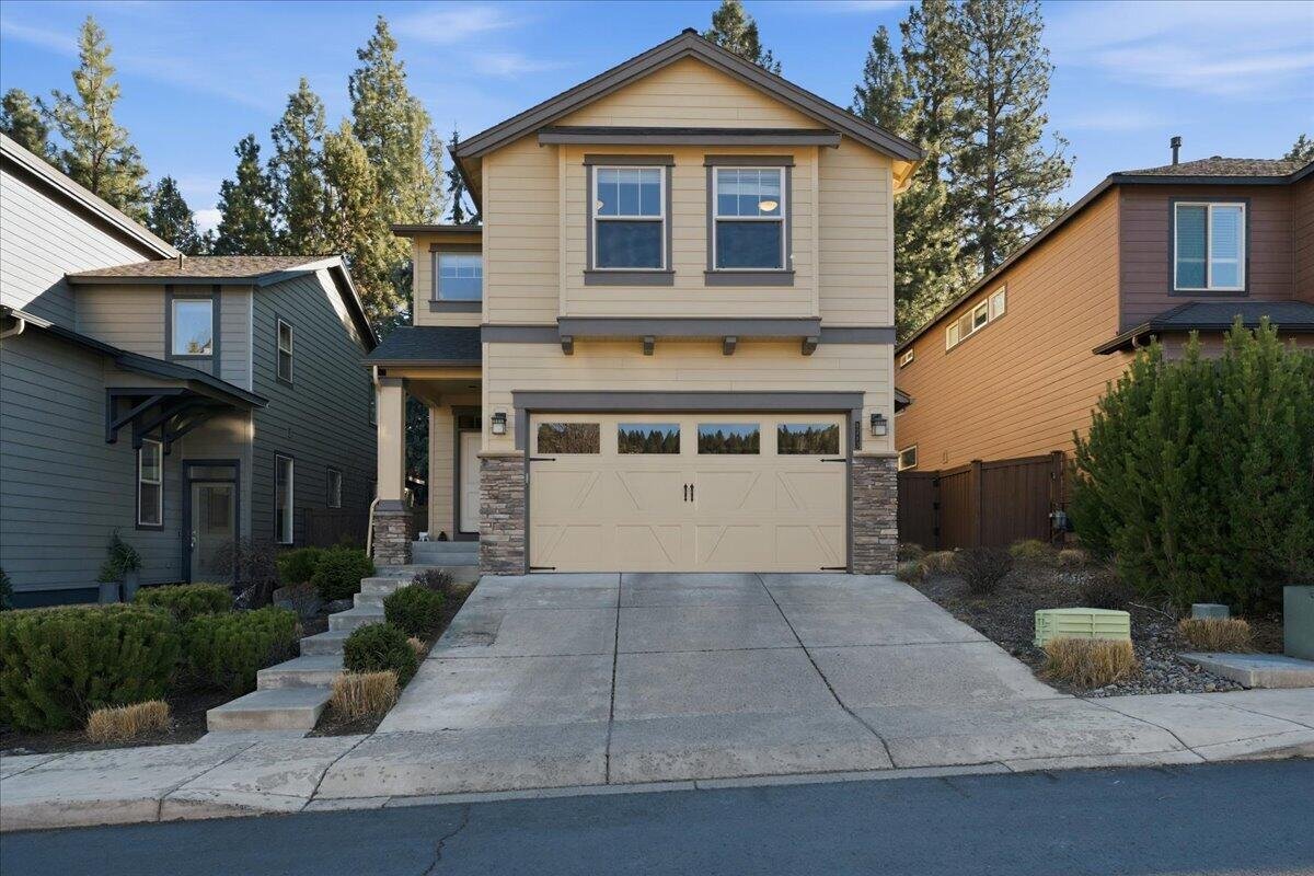 1713 NW Precision Lane photo 2