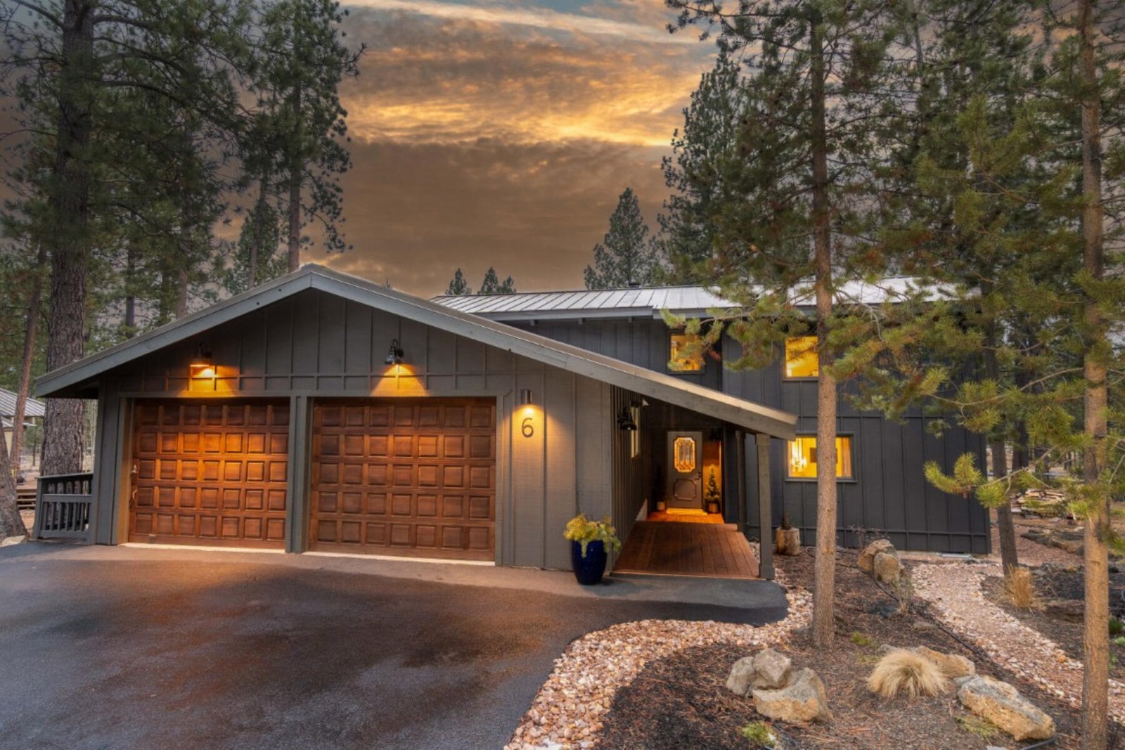 17579 Pathfinder Lane, 6 — Sunriver, OR