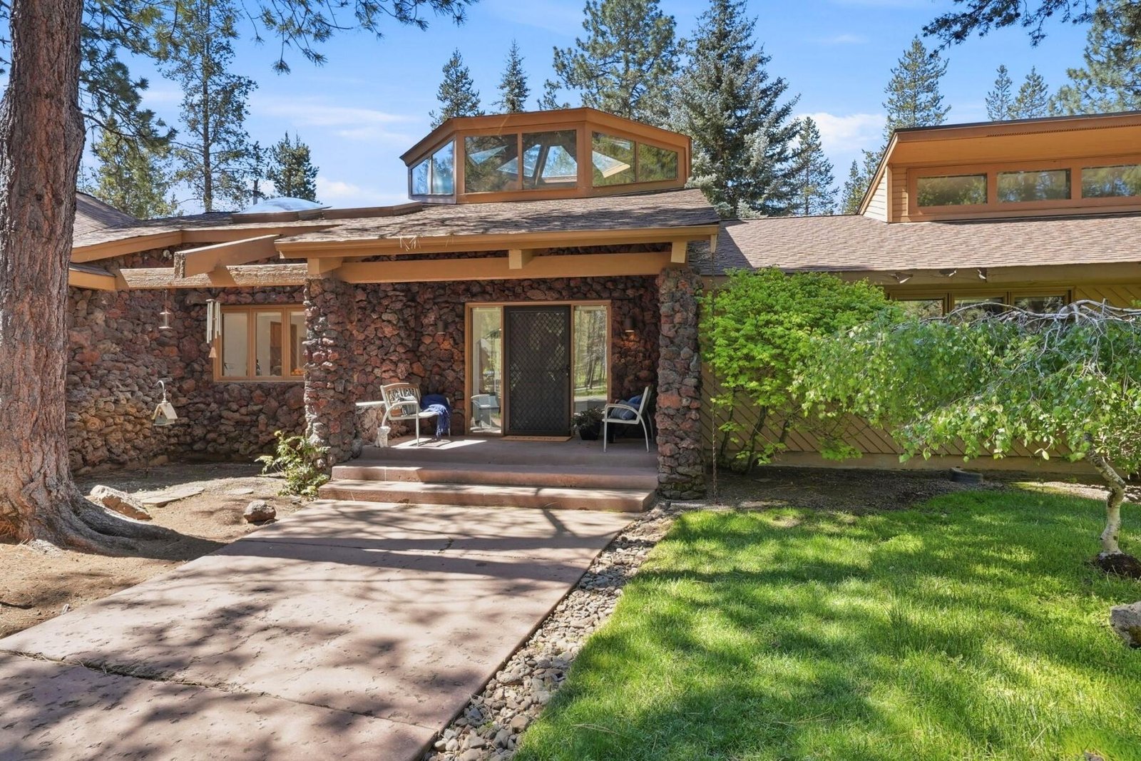 17735 Squirrel Lane, 1 photo 4