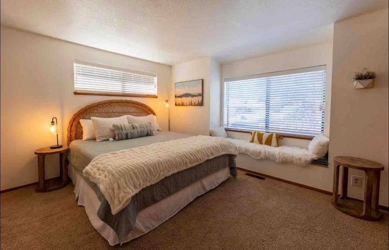 17822 W Core Road, 33 photo 5