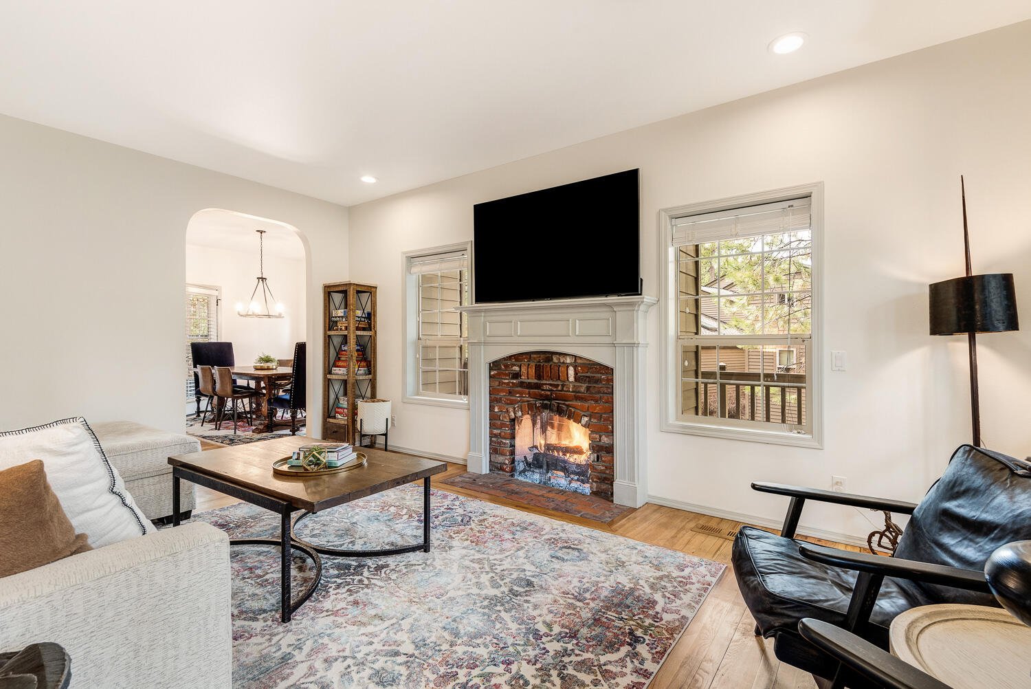 18063 Maury Mountain Lane photo 2