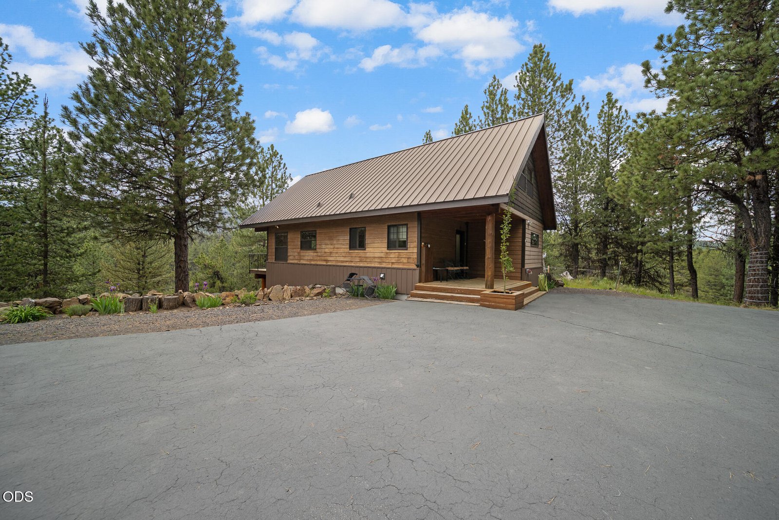 18144 NE Hamilton Butte Drive photo 5