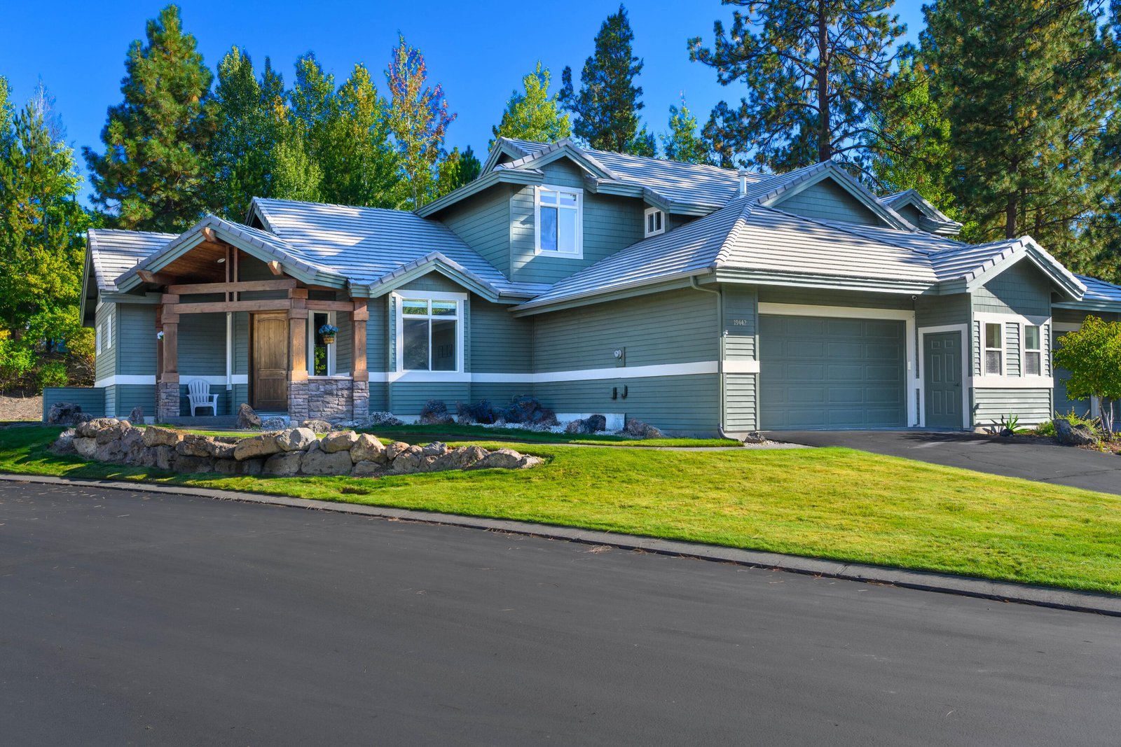 19442 Chip Shot Lane — Bend, OR