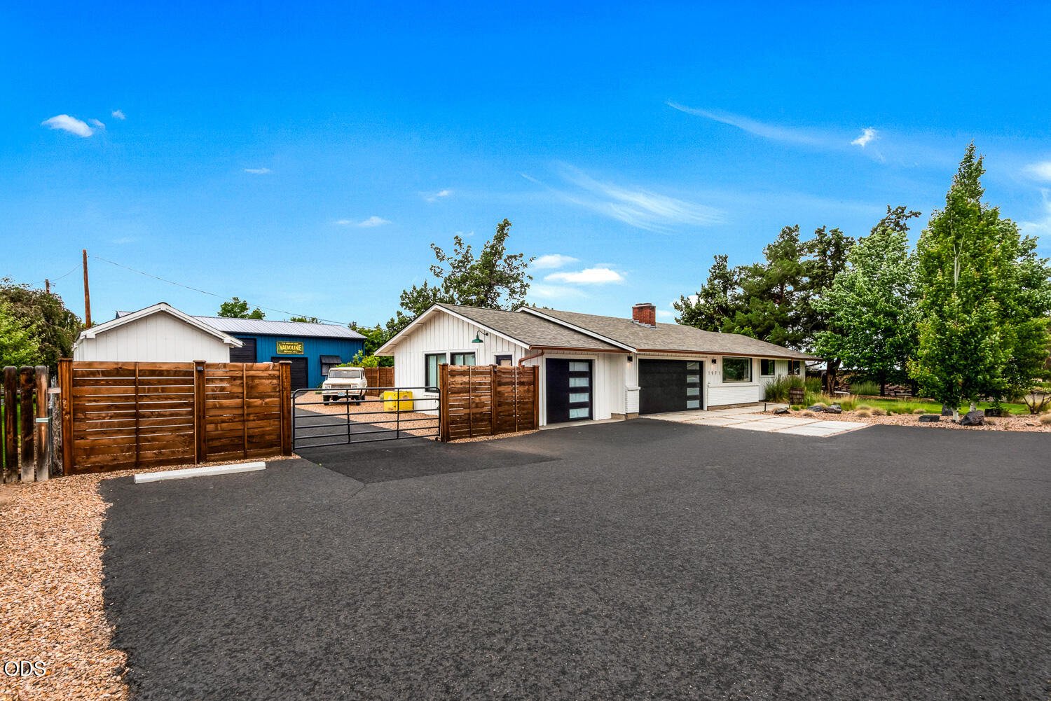 1971 SW 23rd Street — Redmond, OR