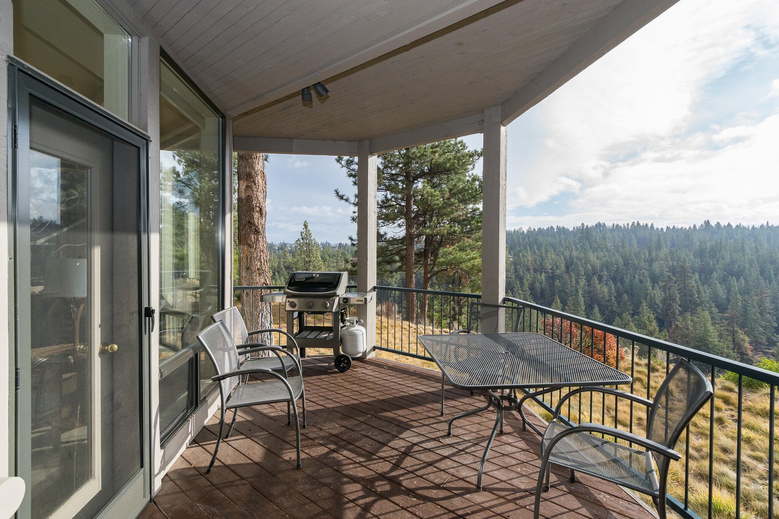 19717 Mt Bachelor Dr., 330E photo 2