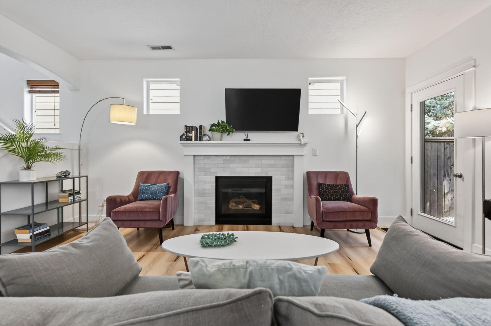 19733 Aspen Meadows Drive photo 3