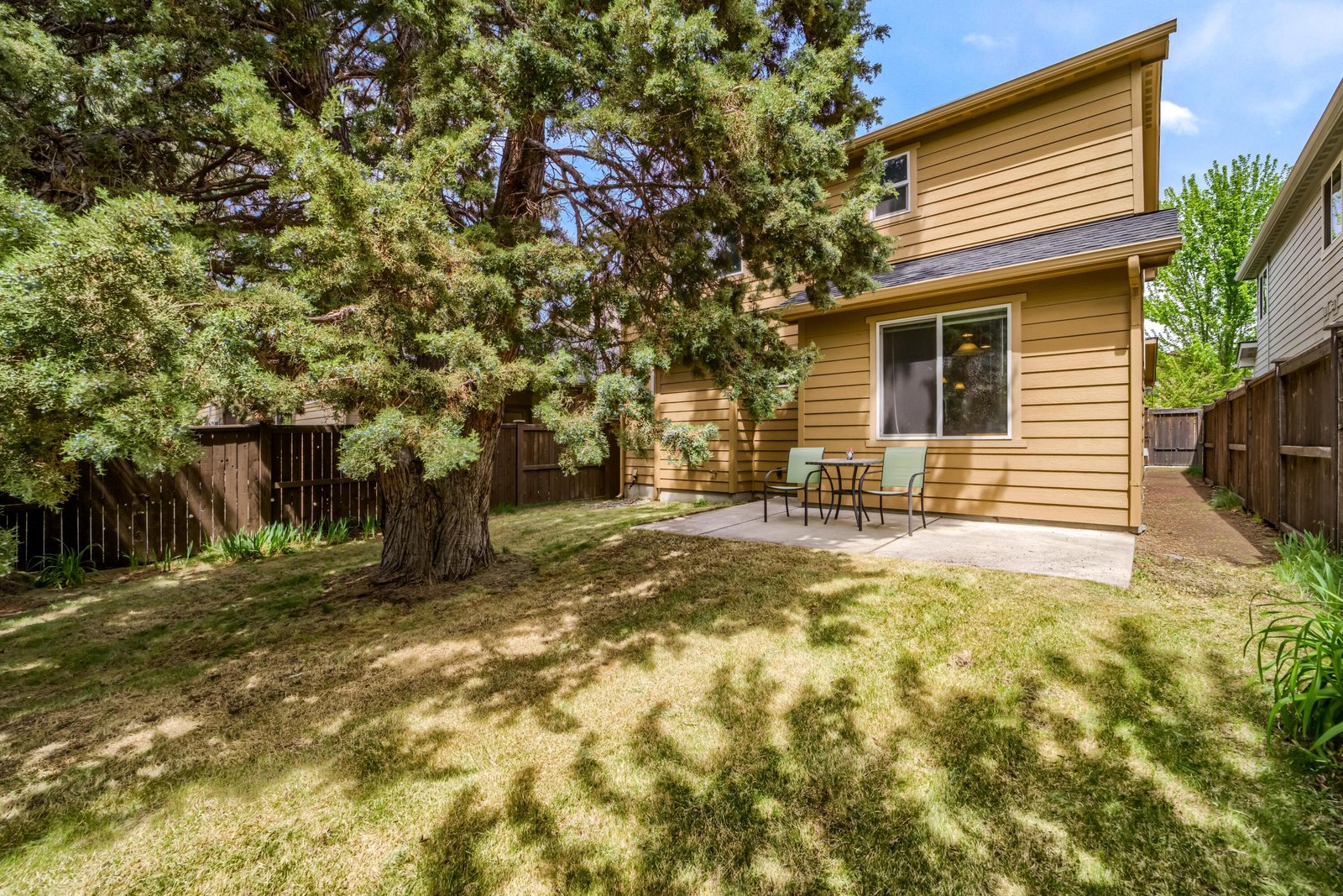 19737 Aspen Meadows Drive photo 3