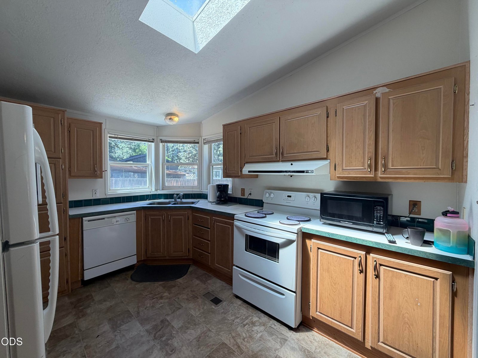 19907 Lynx Lane photo 5