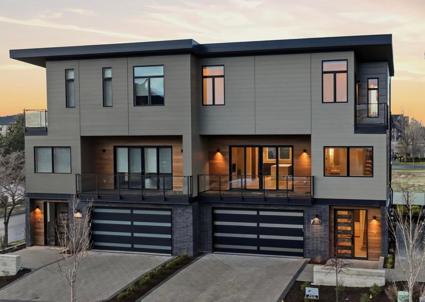 207 SW Log Court — Bend, OR