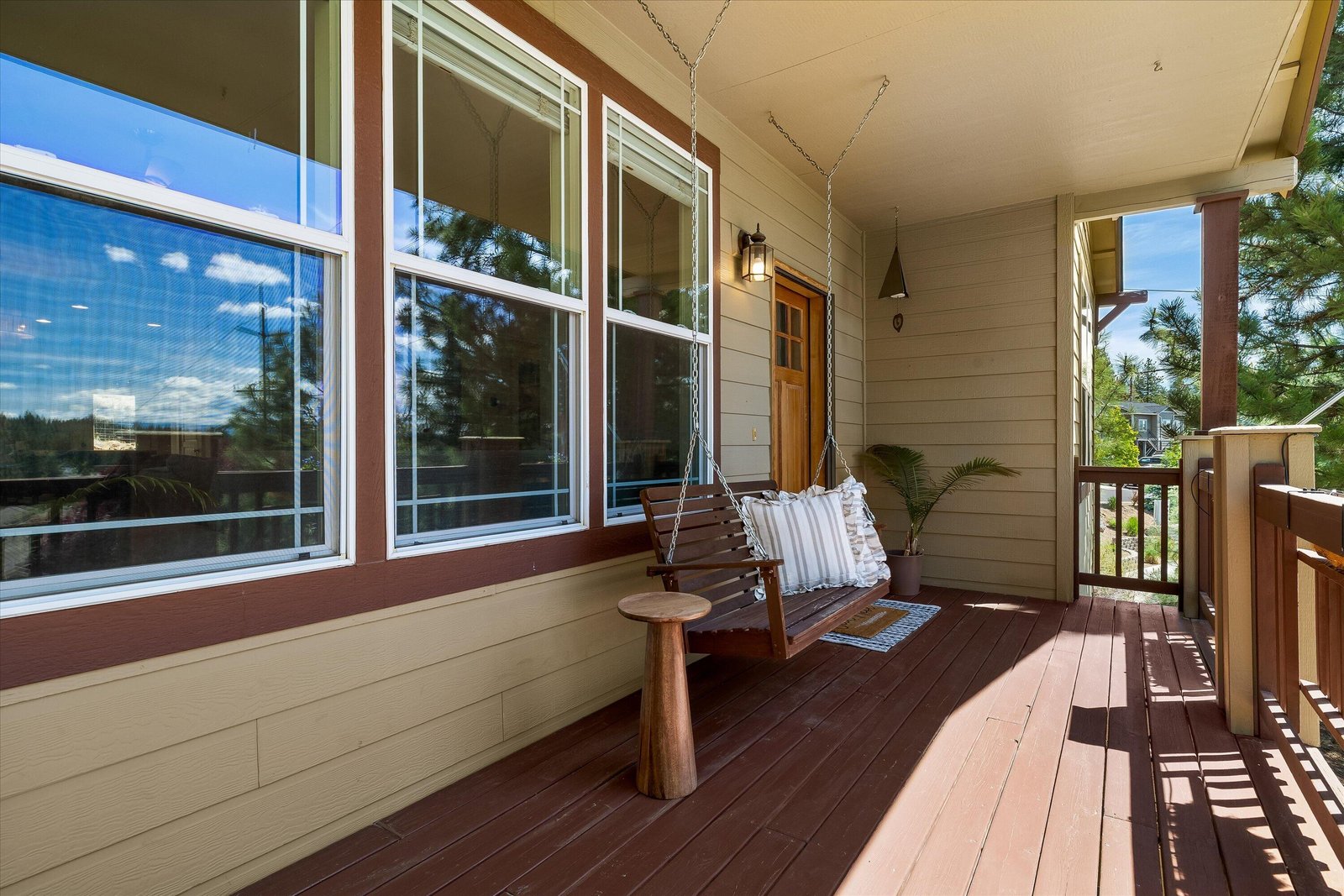 2106 NW Black Pines Place photo 5