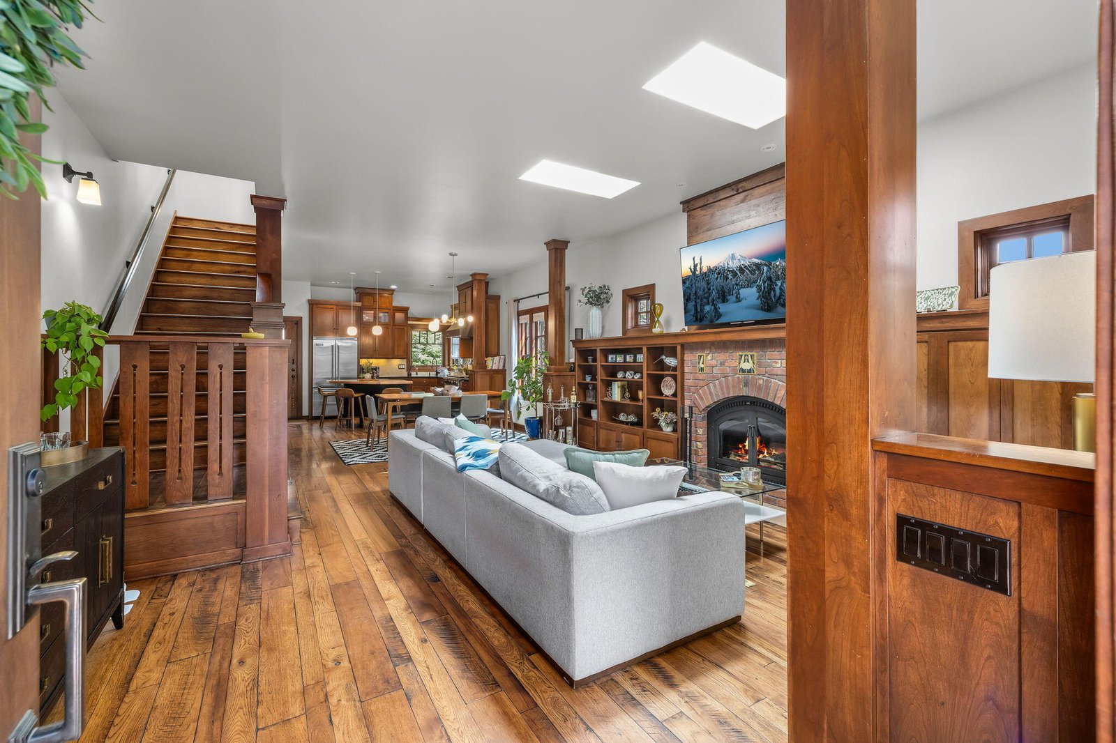 2216 NW 6th Street photo 4
