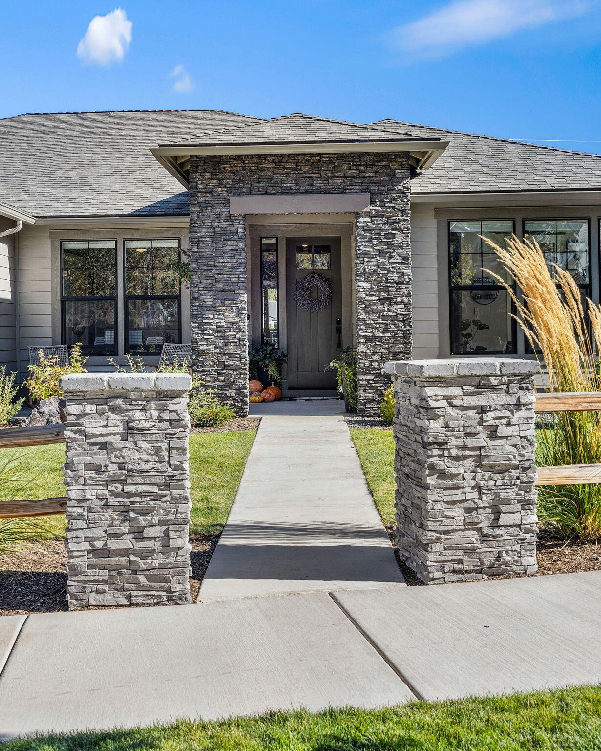 2238 NW Brickyard Street photo 5