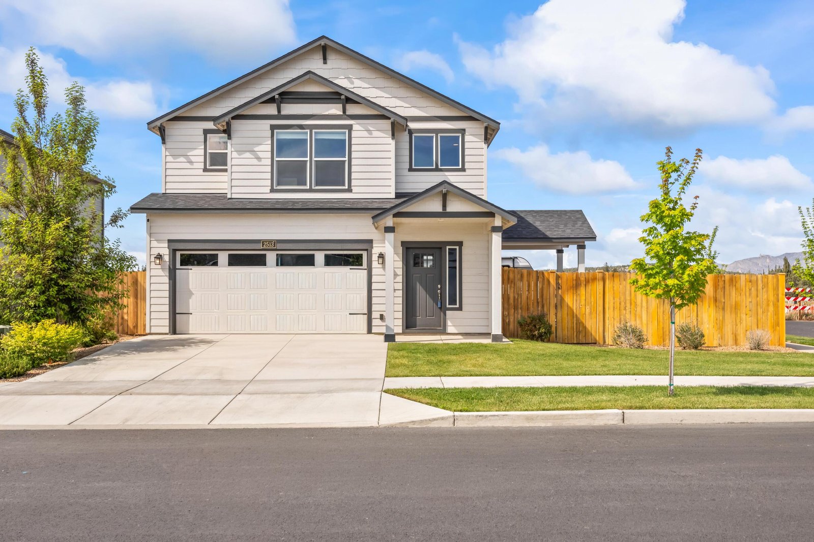 2513 NW Upas Way — Redmond, OR