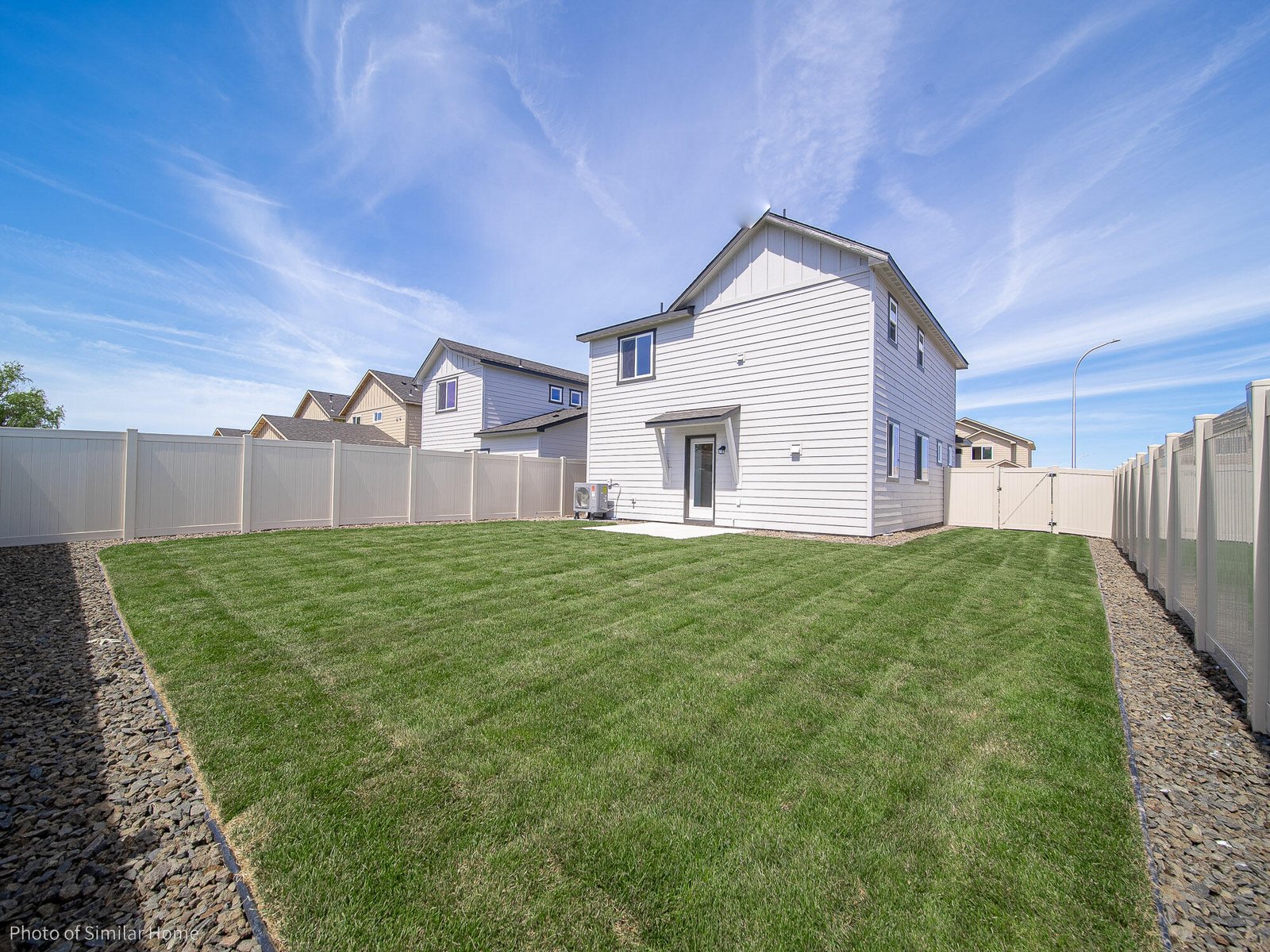 2684 NW Sterling Drive photo 4