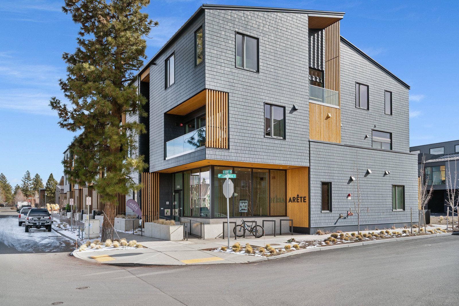 2745 NW Ordway Avenue, 212 — Bend, OR