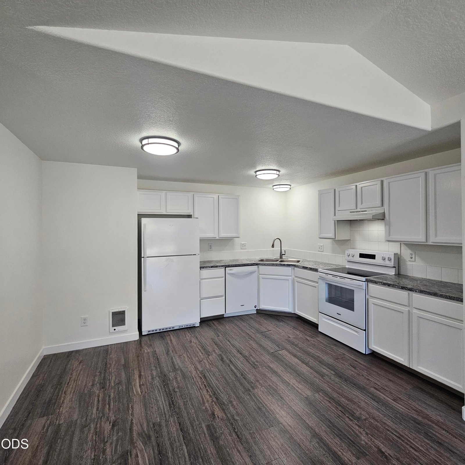 2746 SW Umatilla Court photo 2