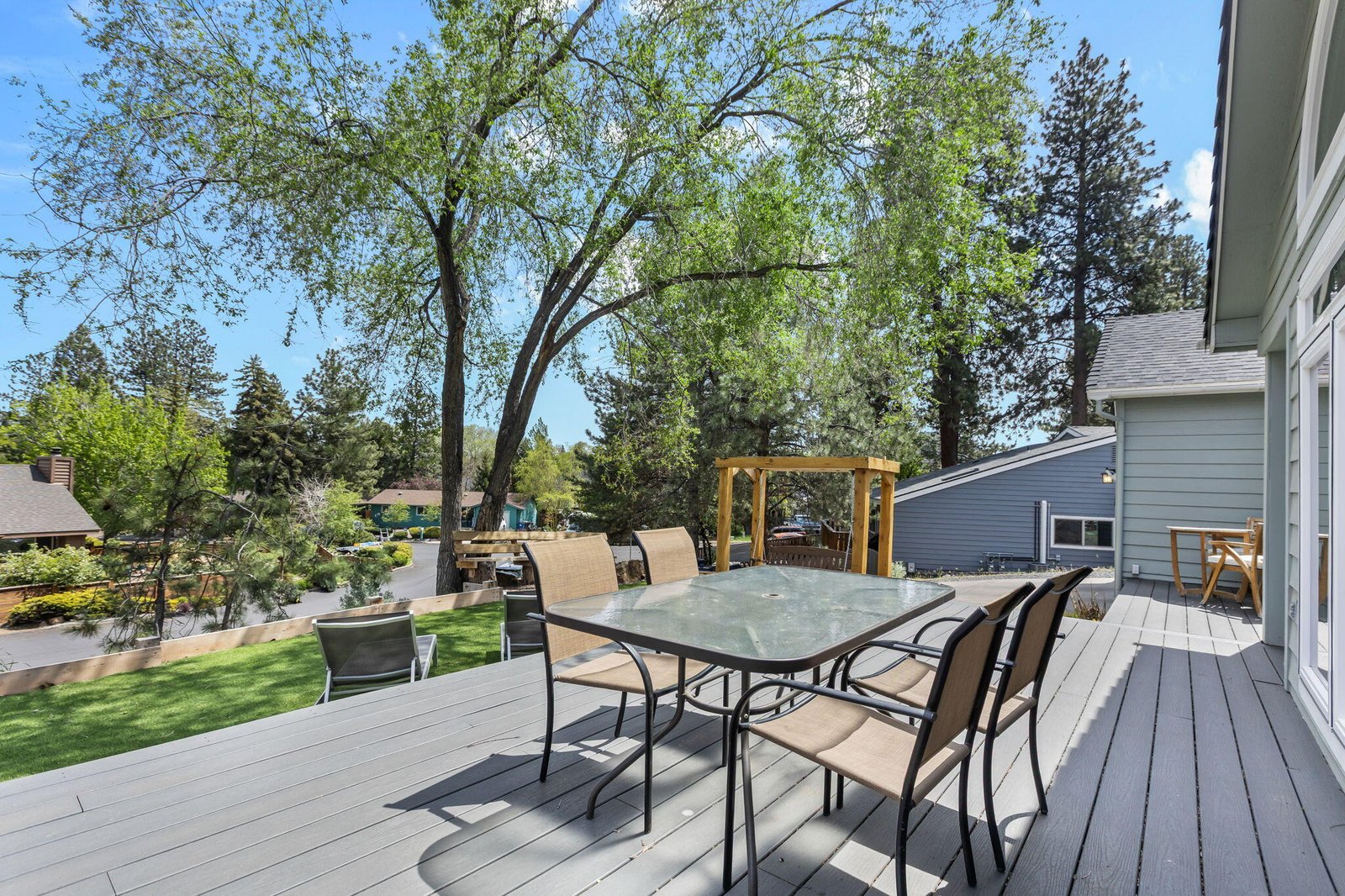 2807 NE Lotno Drive photo 5