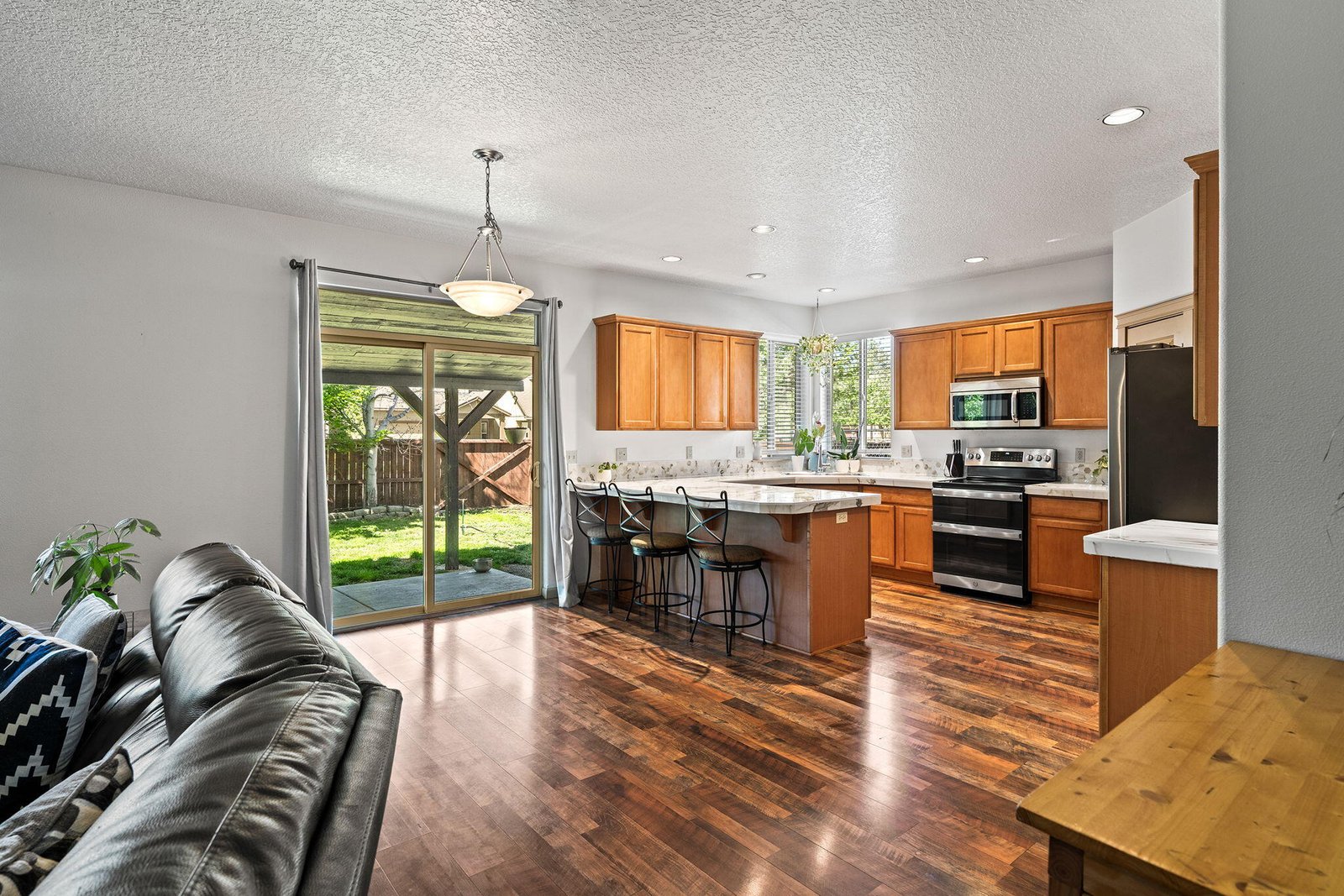 2847 SW Indian Place photo 5
