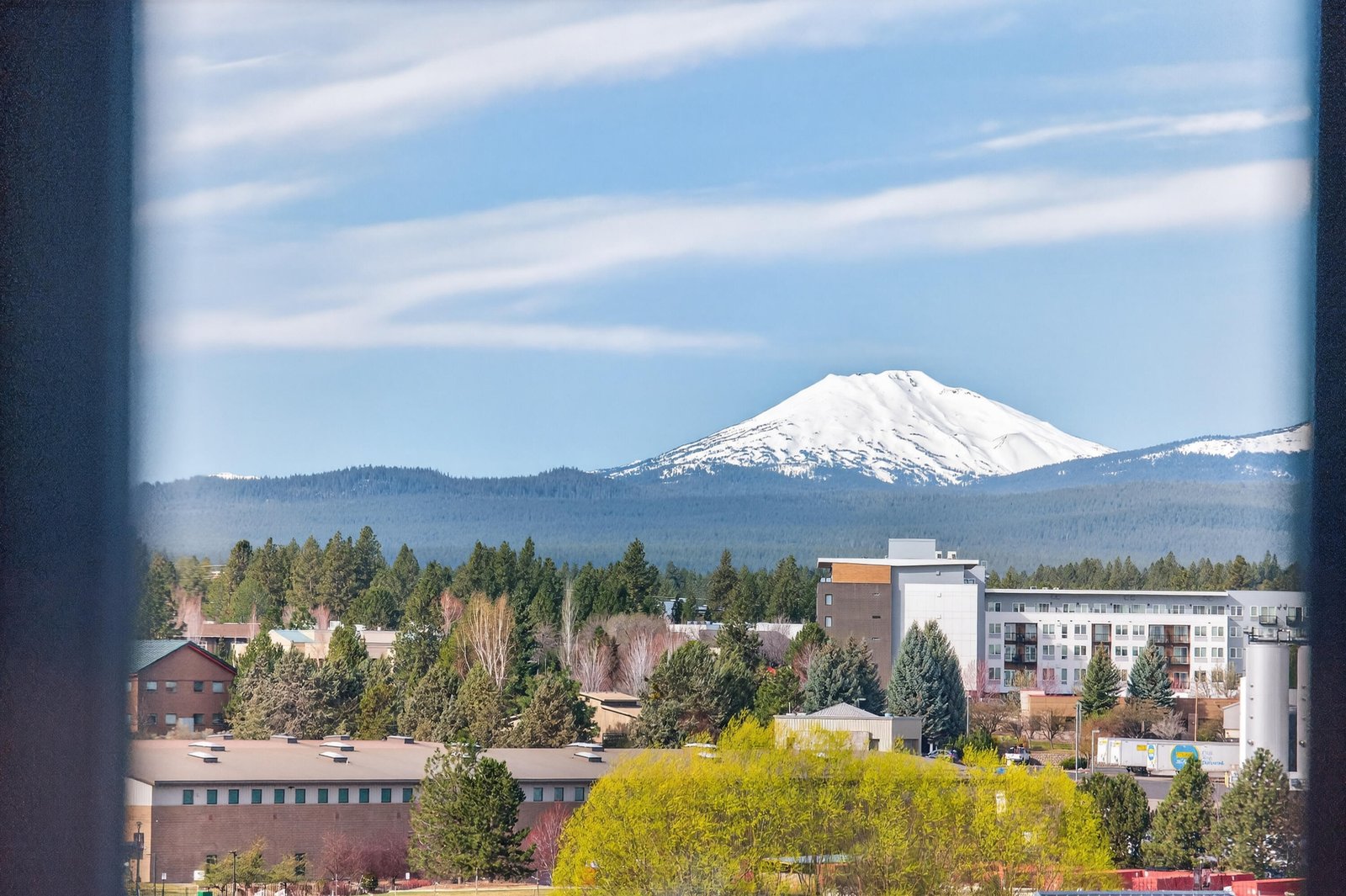 291 SW Bluff Drive, UNIT 320 — Bend, OR
