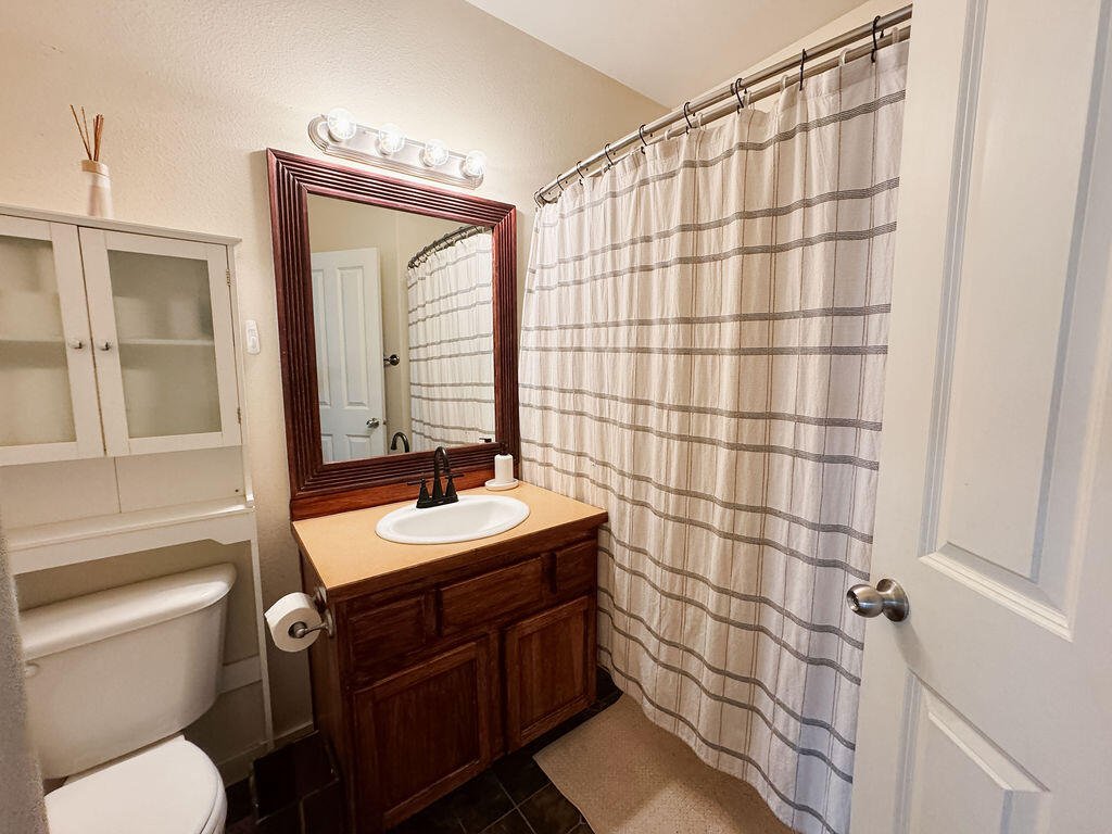 2958 NW 19th Street photo 4