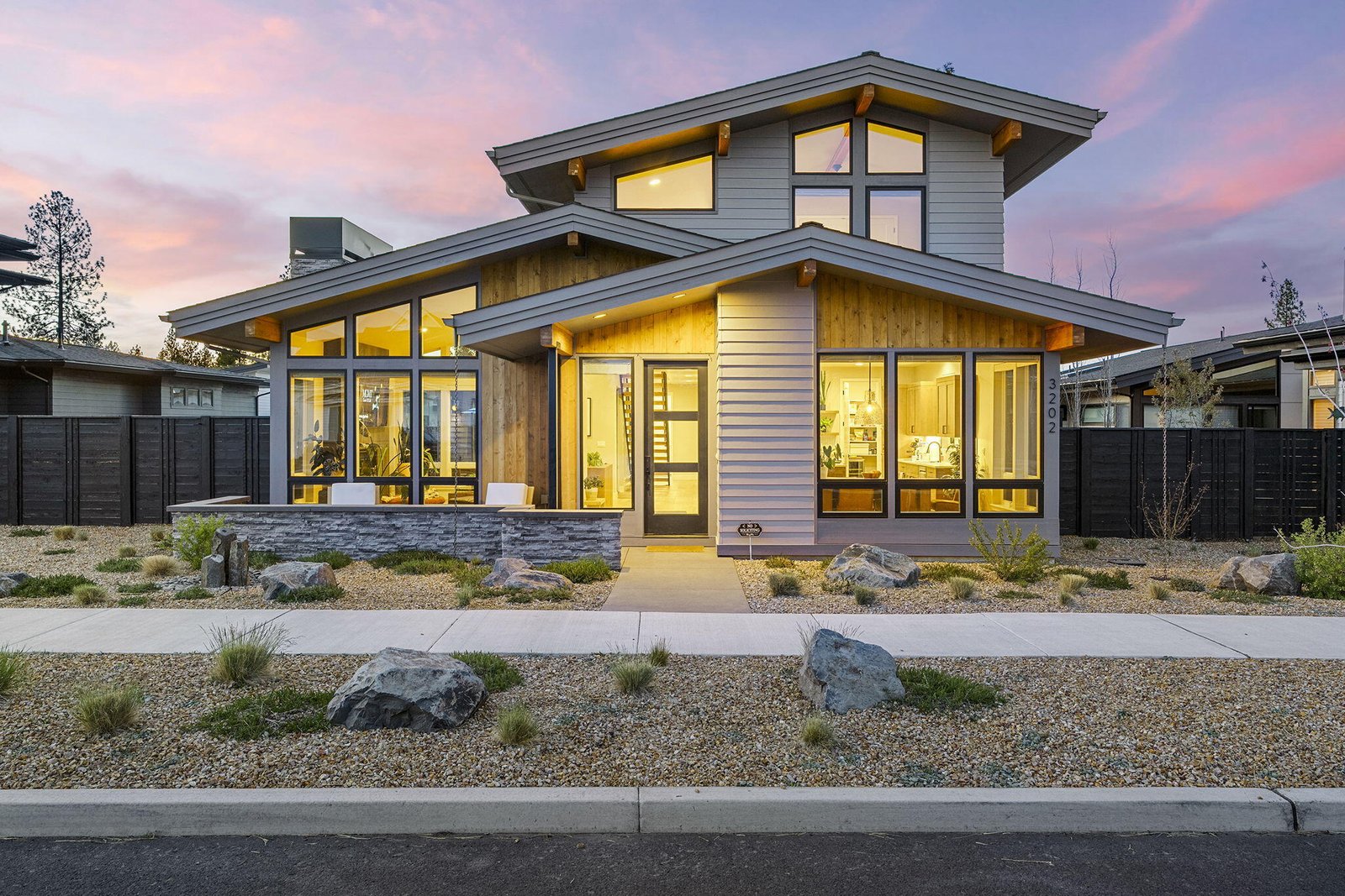 3202 NW Strickland Way — Bend, OR