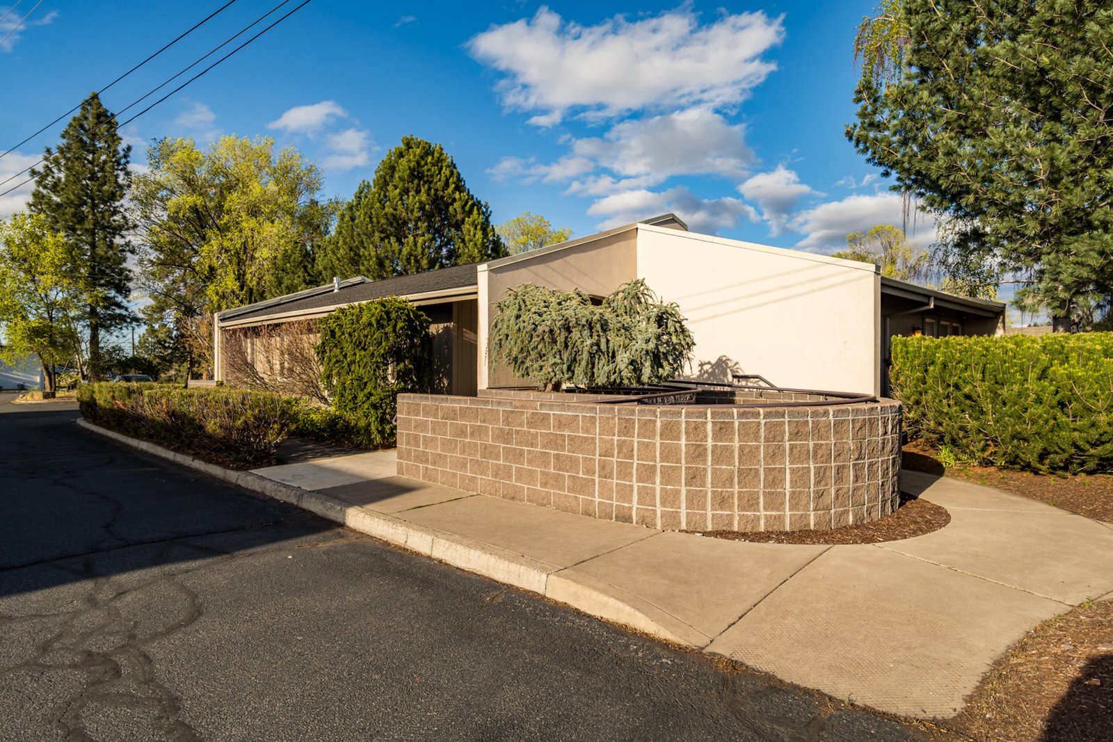 336 NE Norton Avenue photo 4