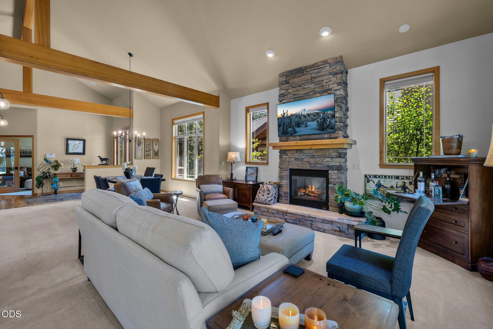 343 Mount Washington Drive photo 4