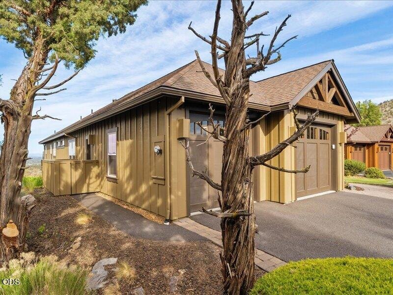 360 Vista Rim Drive photo 4