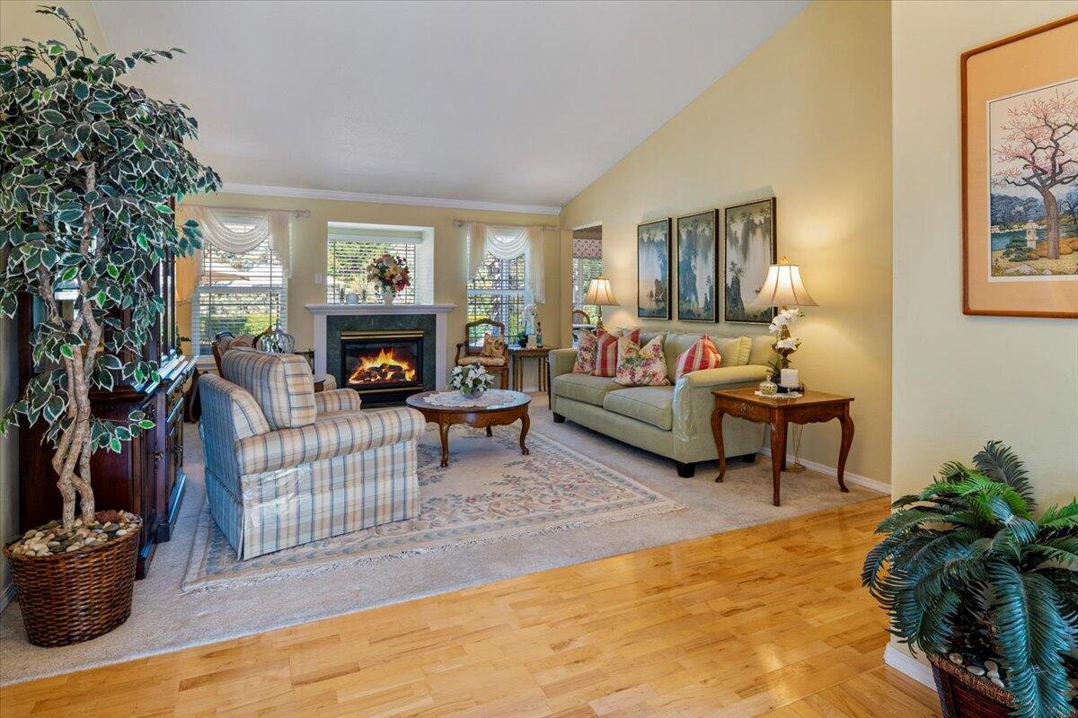 3746 SW Xero Avenue photo 5