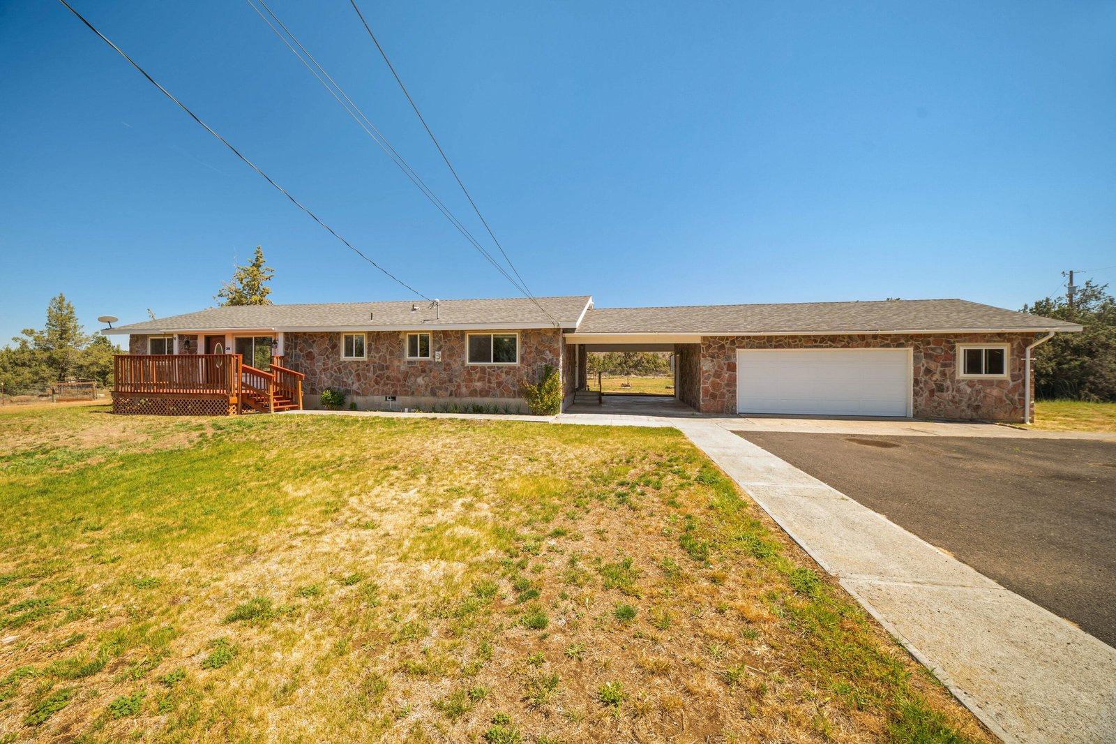3890 NW 25th Street photo 3
