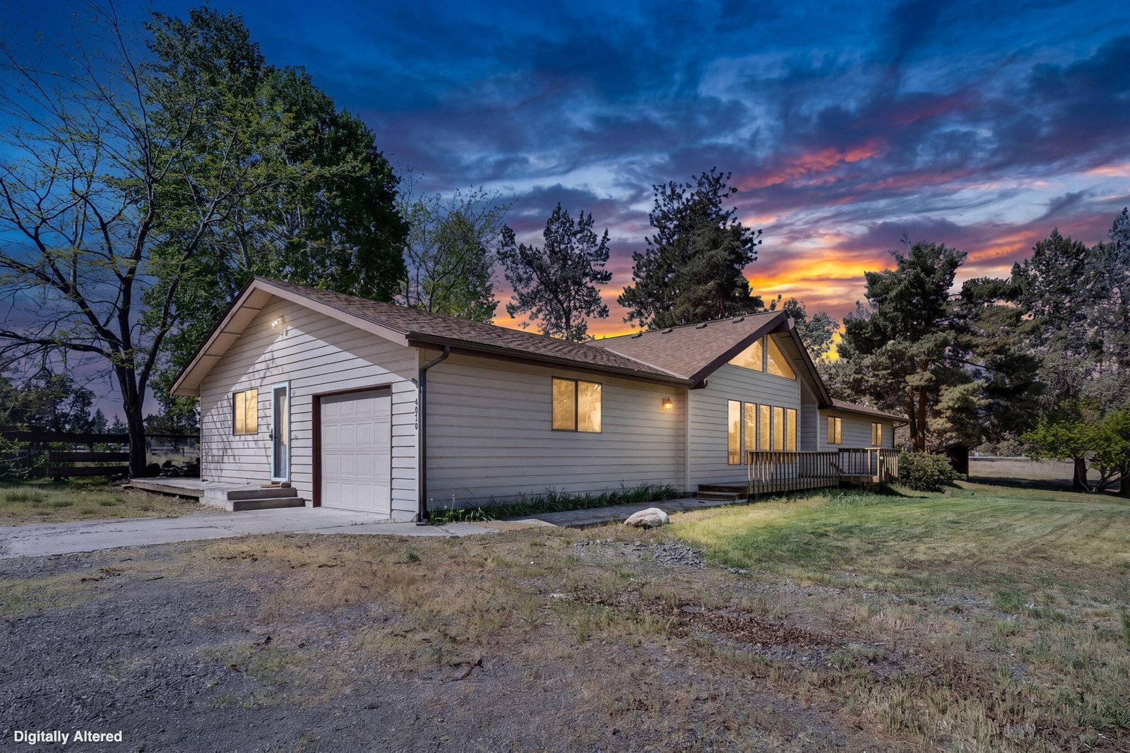 4050 SW Highland Avenue photo 2