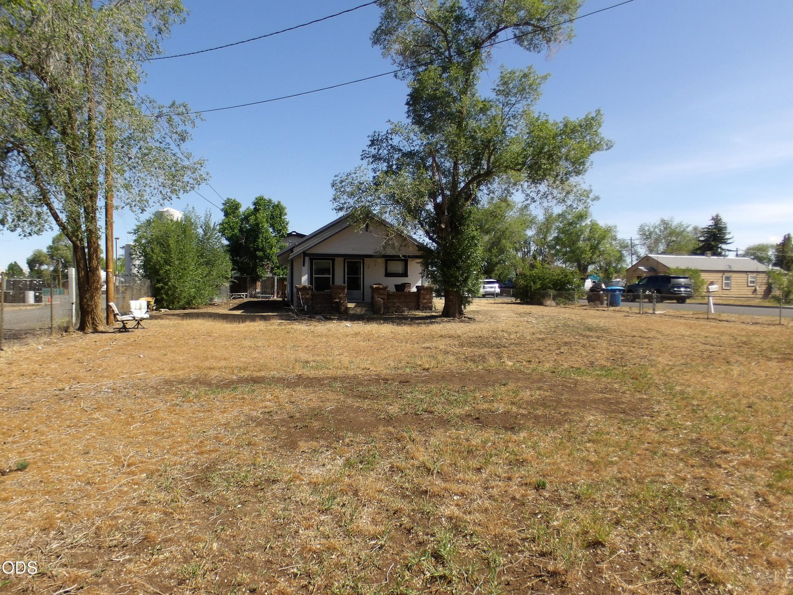 411 SE Evergreen Avenue photo 5