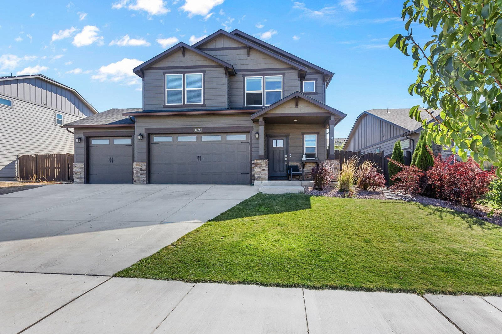 4476 SW Salmon Place — Redmond, OR