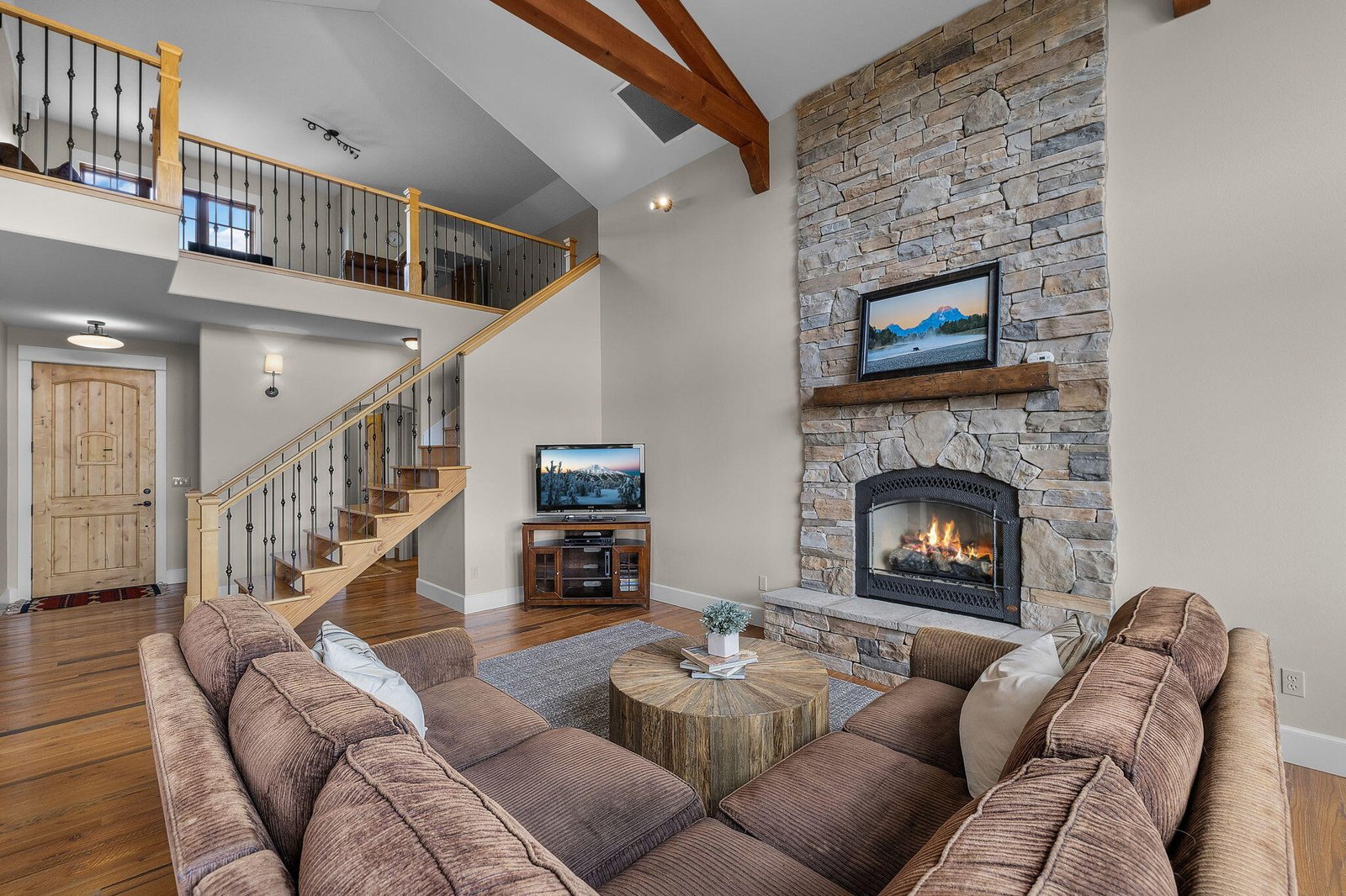 481 W Hope Avenue photo 3