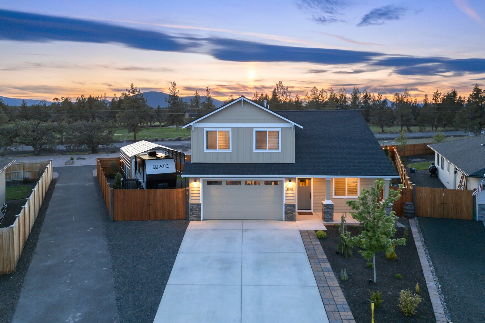 4999 SW Yew Place — Redmond, OR